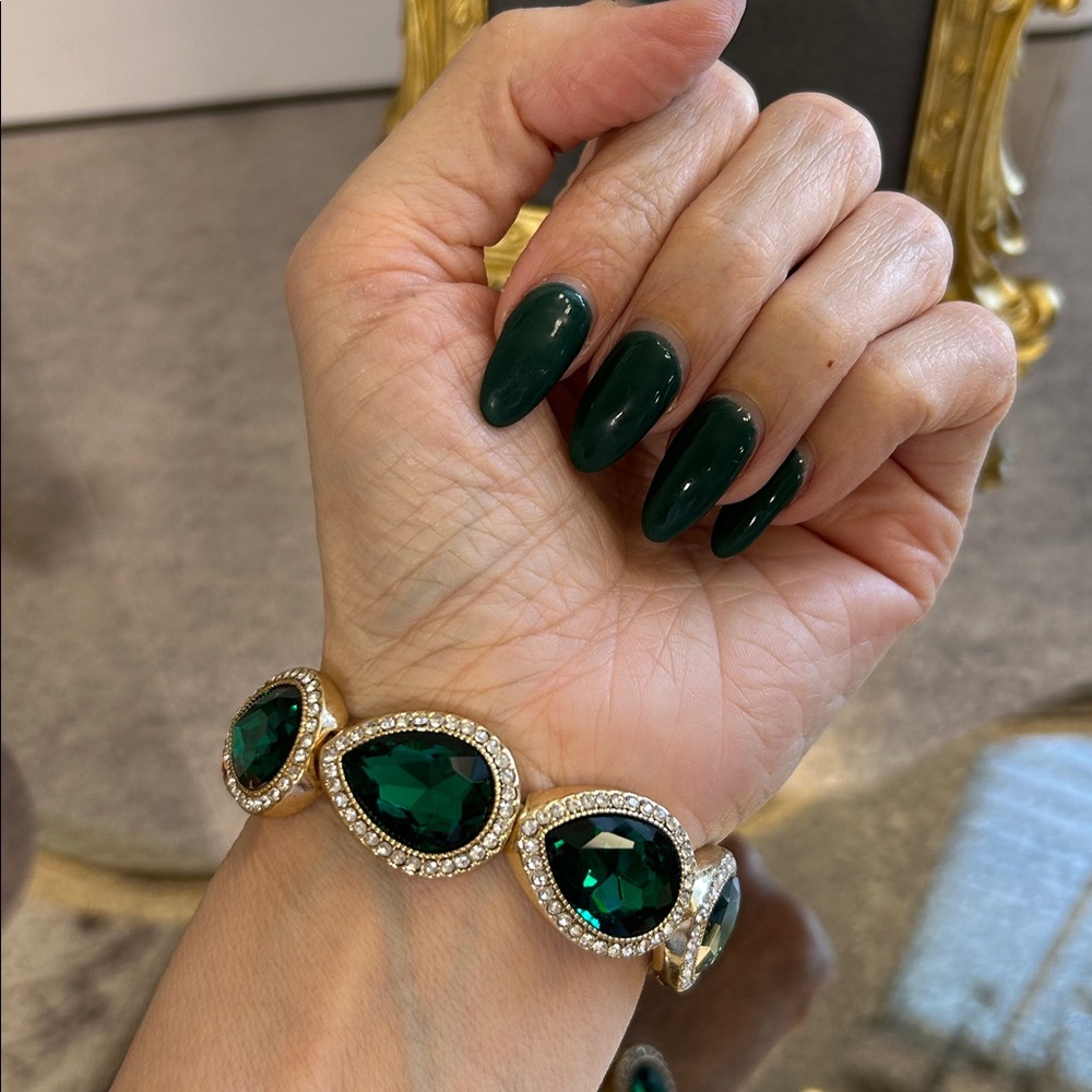 Monet Gold and Green Glass Stretch Bracelet